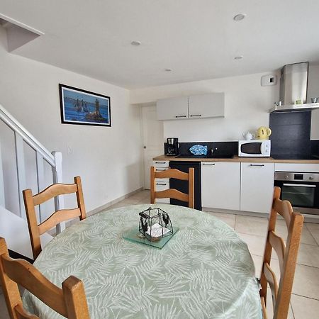Holiday Home In The Countryside Near The Beach Guerlesquin Extérieur photo