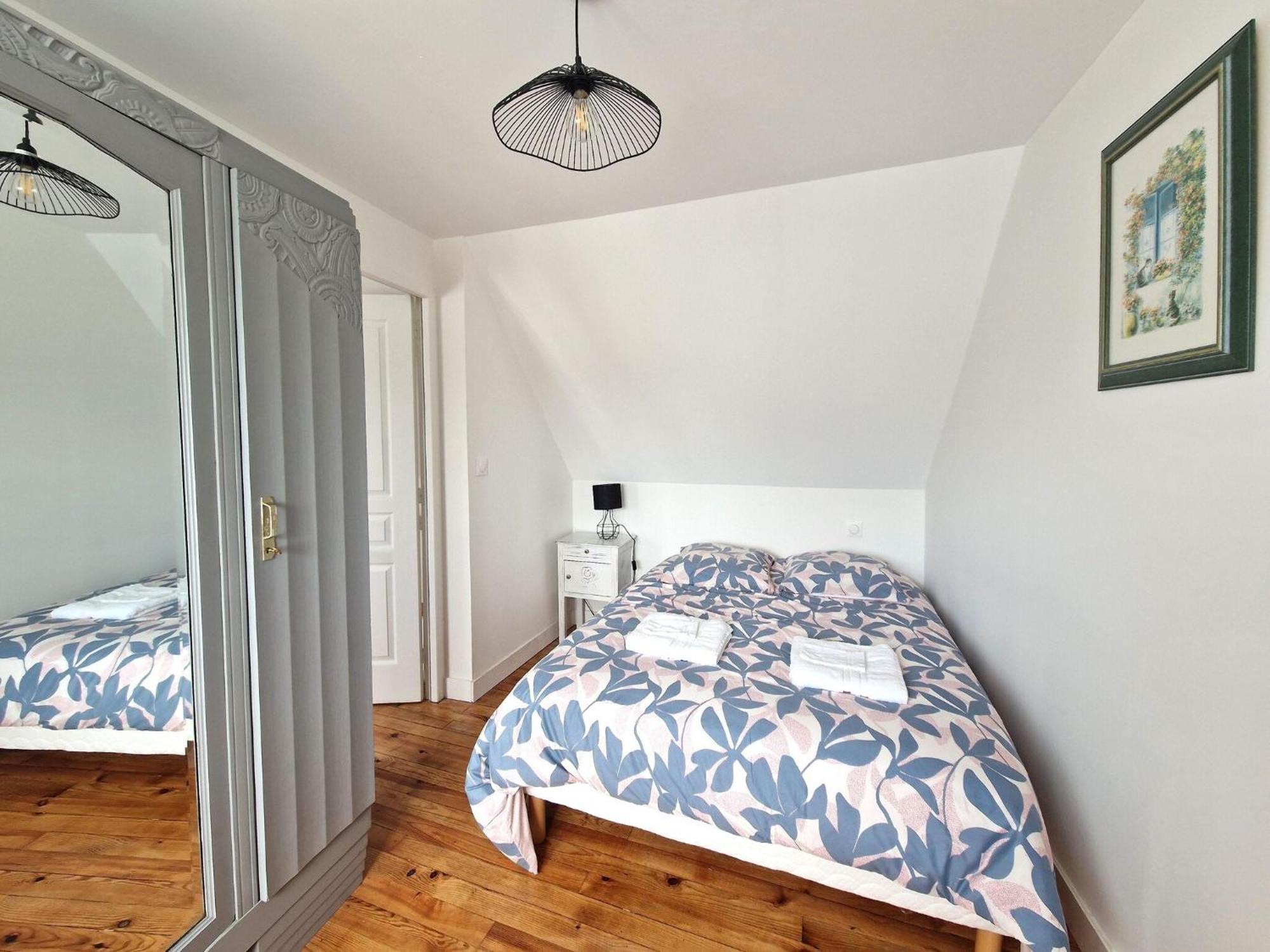 Holiday Home In The Countryside Near The Beach Guerlesquin Extérieur photo